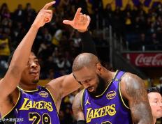 开云平台-NBA球员交易市场：湖人引进新鲜血液
