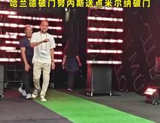 开云体育APP下载-曼城客场不敌曼联，遭遇主场两连败