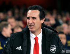 开云体育在线-伯恩茅斯先失后得，球迷齐喜