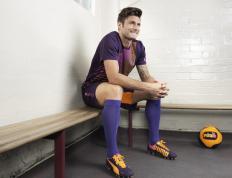 开云体育入口-命运弯道，萨内的关键节点连续得分如何点燃F1年度争冠终章之战