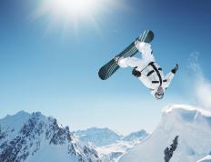 开云平台-范戴克换刀，当世一卫客串前锋，他如何用一粒进球照亮维也纳雨夜