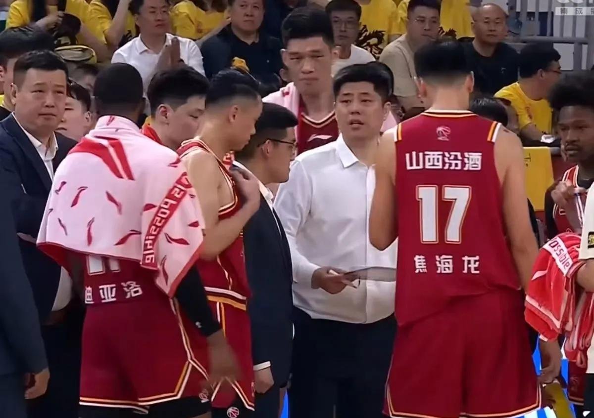 开云体育APP下载-山西队主场保持不败，强劲逼近季后赛的简单介绍