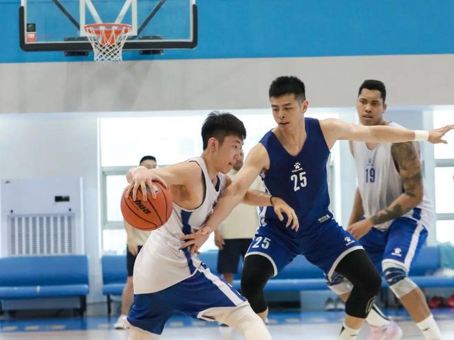 开云体育APP下载-北京男篮将在广东进行客场比赛，备战全力