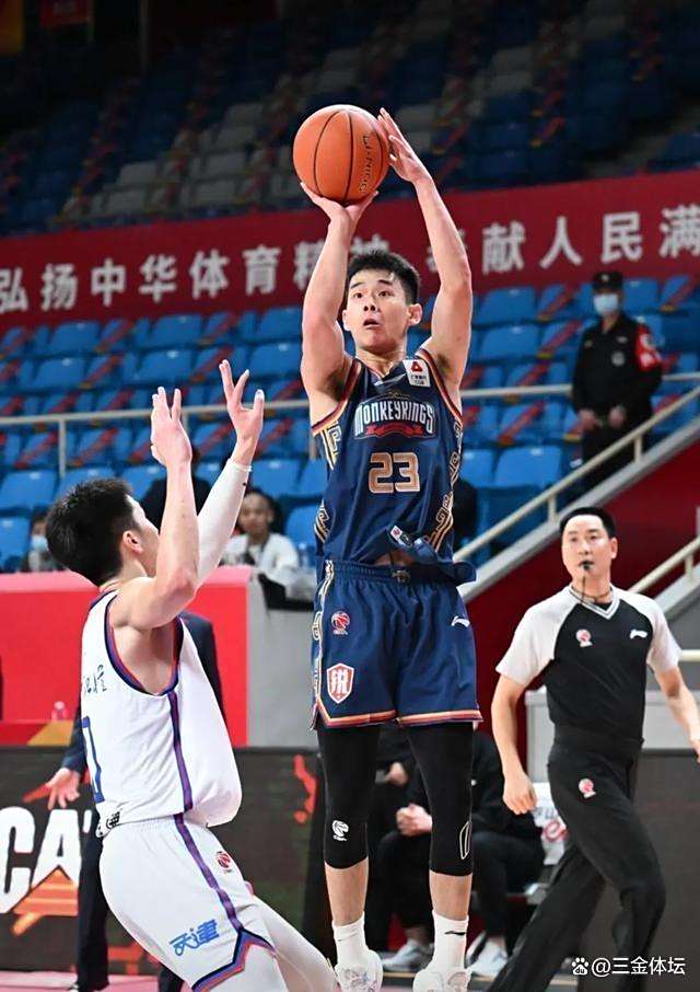开云体育登录-国内球员在近期篮球联赛中表现抢眼