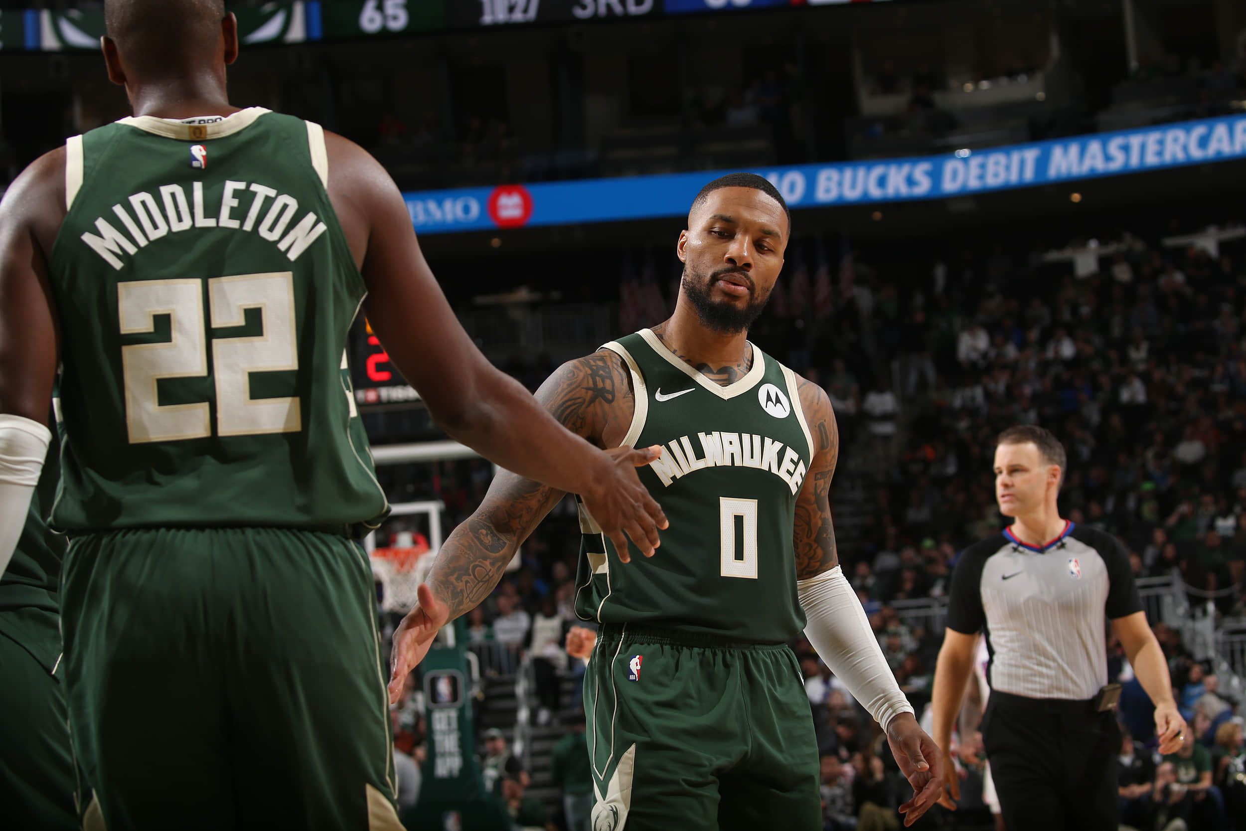 开云体育APP下载-开拓者战胜爵士，利拉德砍下全场最高分