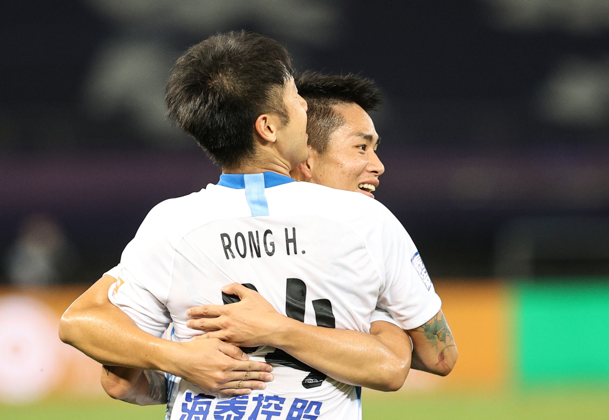 开云APP-上港主场大胜泰达，重返胜利轨道