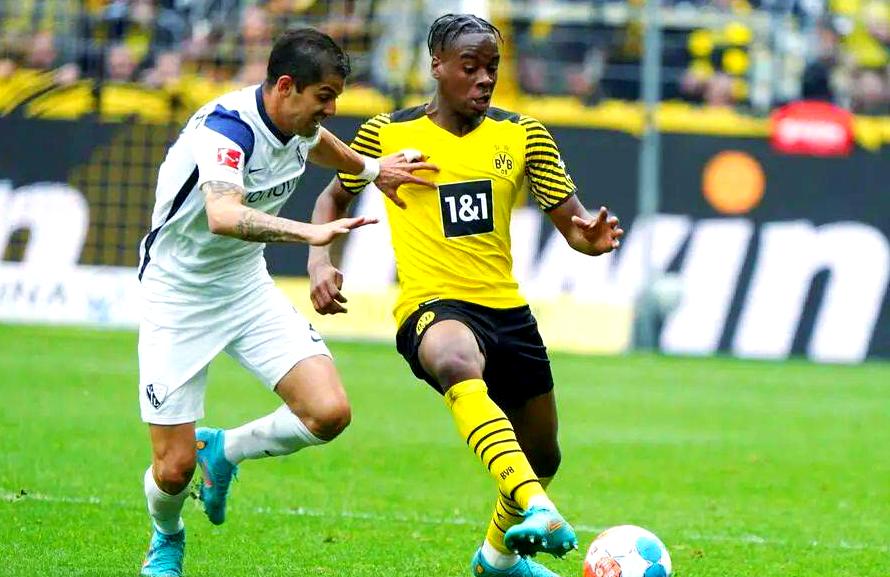 开云体育-关于多特蒙德新一代领军人物崭露头角，成为争冠潜力股的信息