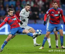 开云官网-卡斯泰尔主场顽强抗争，实力渐显过硬