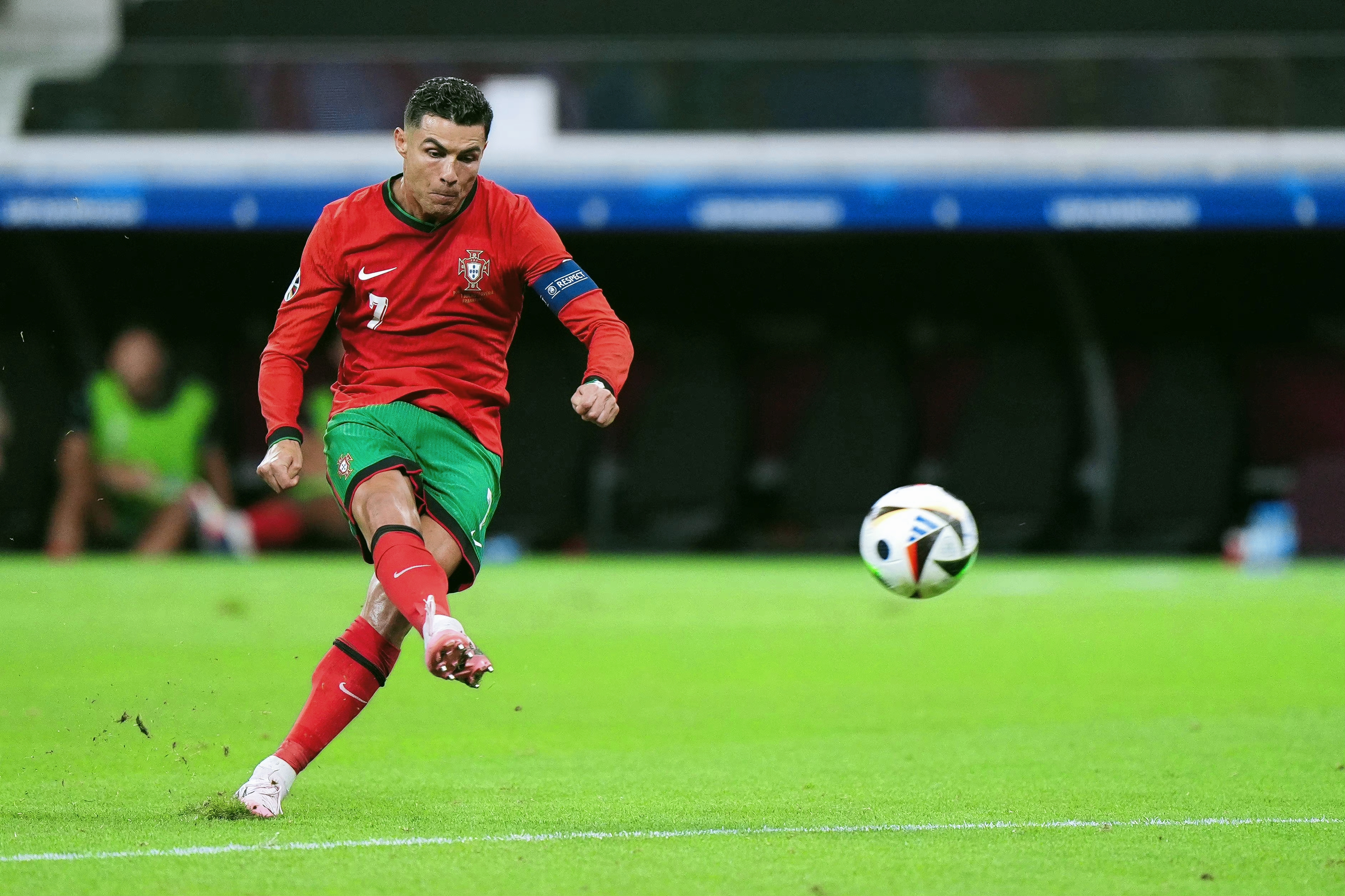 开云体育app-关于葡萄牙力克西班牙,格列兹曼关键制胜的信息