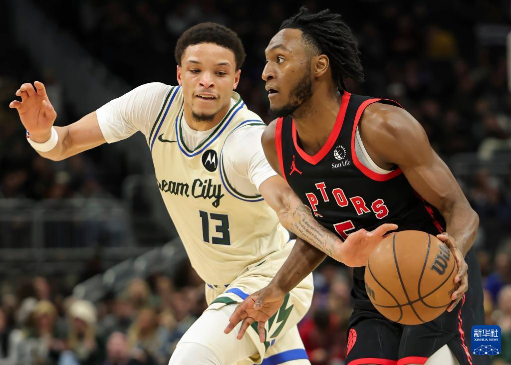 开云体育app-雄鹿横扫猛龙，欧文带队取胜