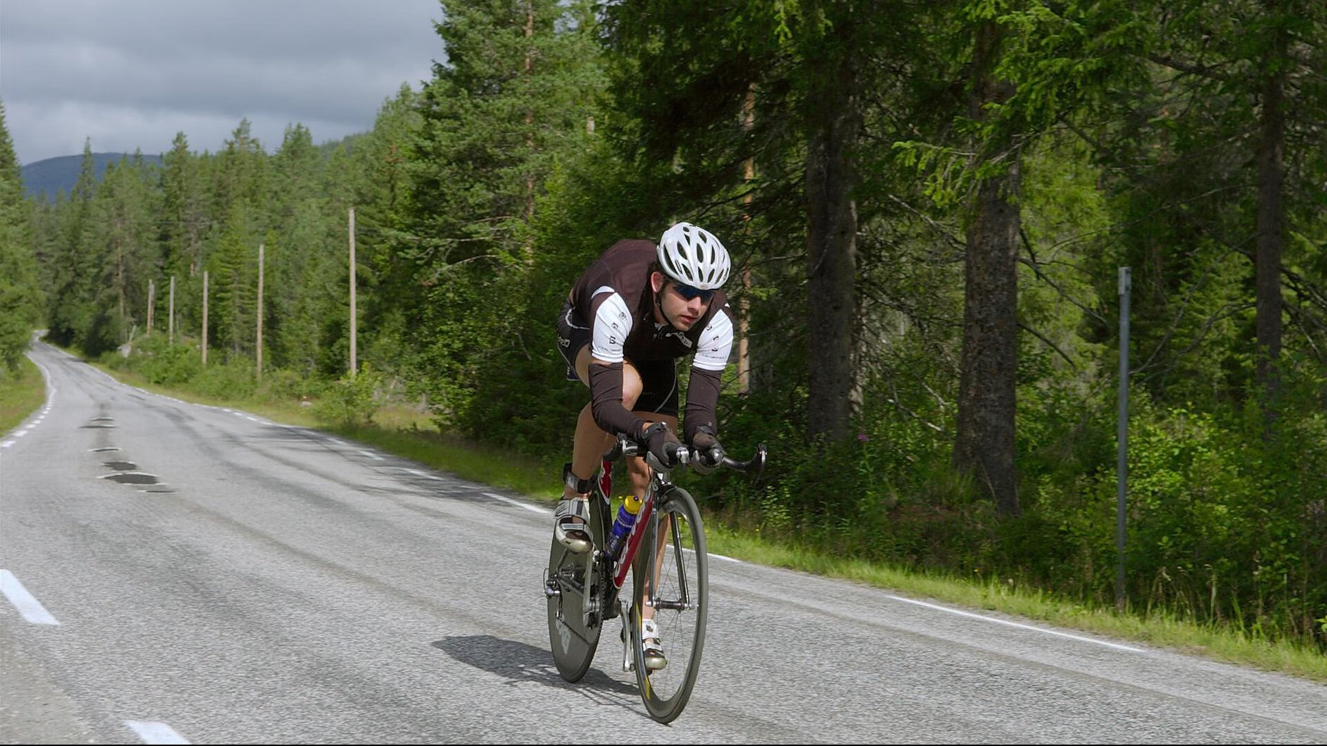 开云体育APP下载-东方巨兽觉醒,广厦跨洋收割雄鹿的篮球哲学