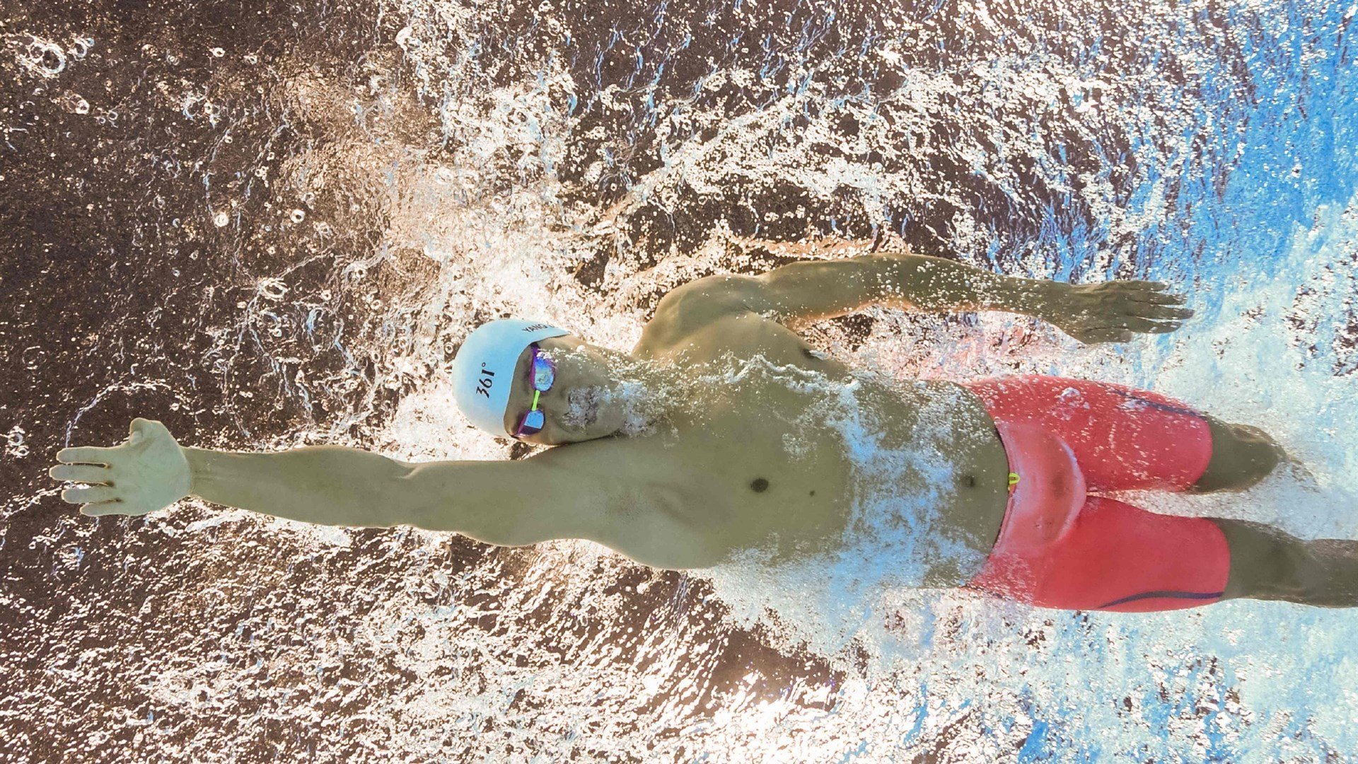 开云官网-北欧闪电与东方火焰，当绝杀跨越赛场的心跳同频