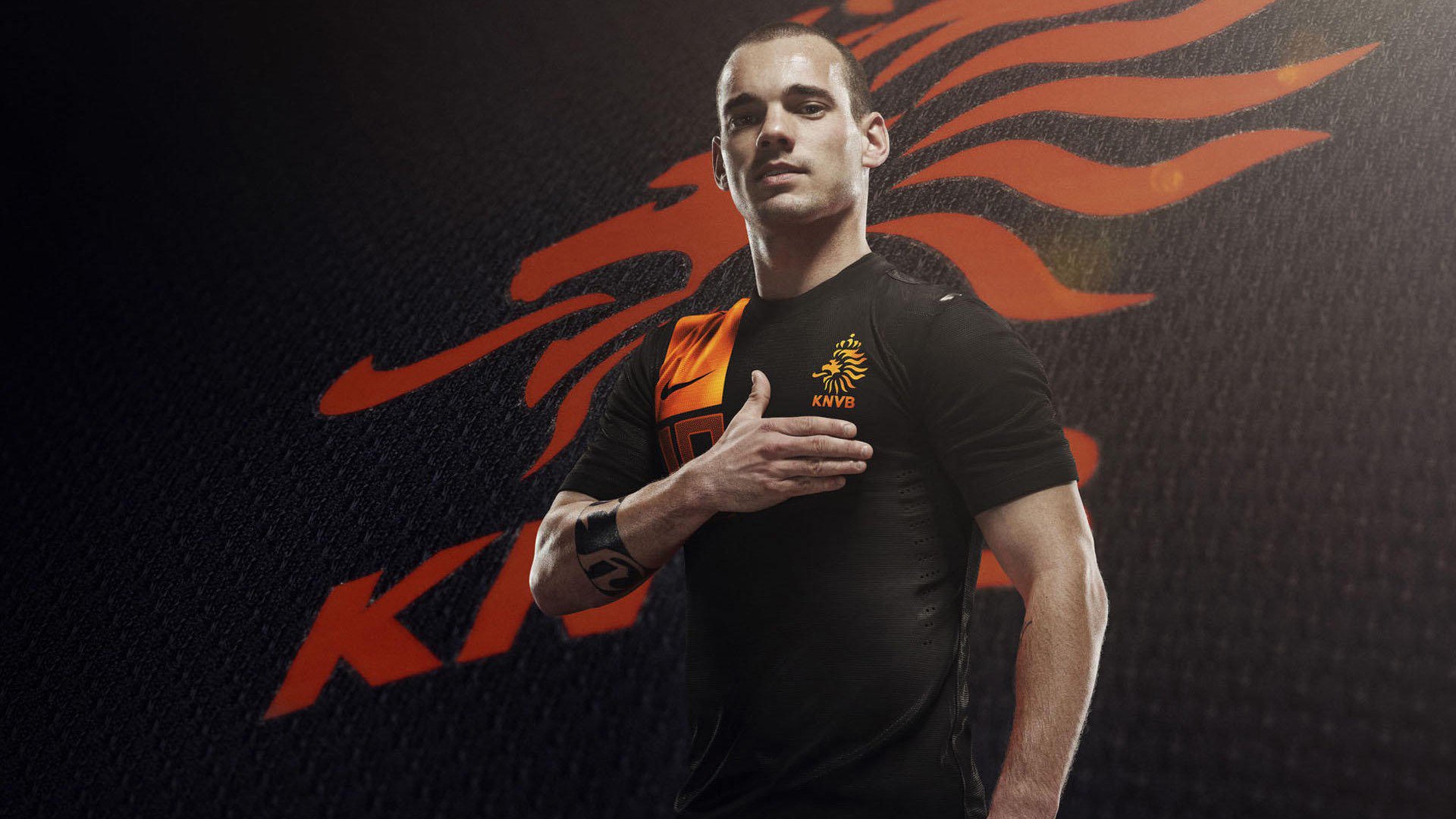 开云体育官网-从红土冷雨到都灵烈焰，鲁德以法网之憾，点燃年终总决赛逆转之火